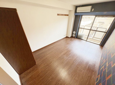 【居間・リビング】シェーンブルン瀬谷