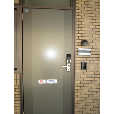 【玄関】 | Ｇｌｉｔｔｅｒ ｎｉｓｈｉｈａｒａ