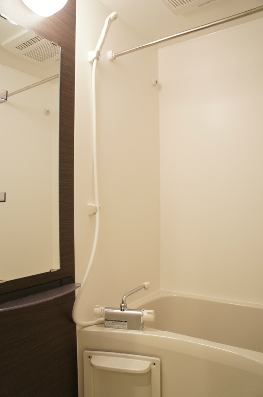 リブリ・コンフォート ホウデンの浴室