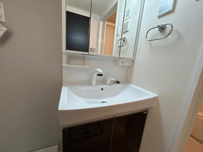 【洗面所】 | クレストコートⅡ | 洗髪洗面化粧台