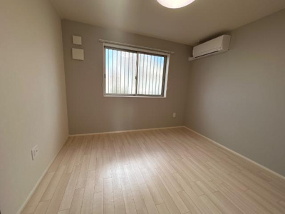 【内装】 | クレストコートⅡ | 室内