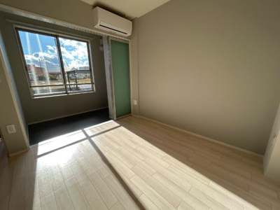 【居間・リビング】 | クレストコートⅡ | リビング