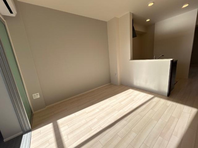 【居間・リビング】 | クレストコートⅡ | リビング