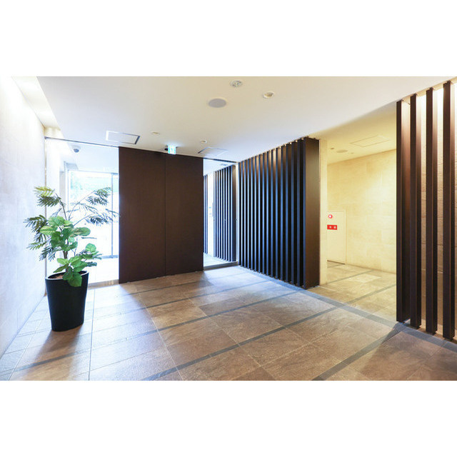TLRレジデンス本町WESTの居間・リビング