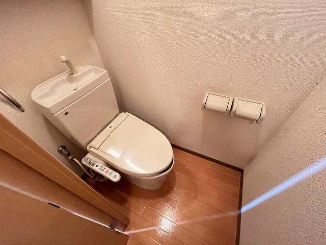 フォレスト・ヴィラのトイレ|シャワー付トイレ