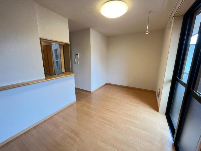 フォレスト・ヴィラの居間・リビング|リビング