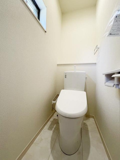 【トイレ】ドマーニ一色新町2号棟