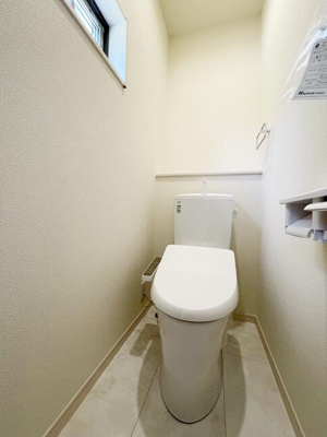 【トイレ】ドマーニ一色新町2号棟