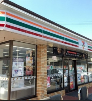 セブンイレブン名古屋一色新町店 徒歩2分。 150m