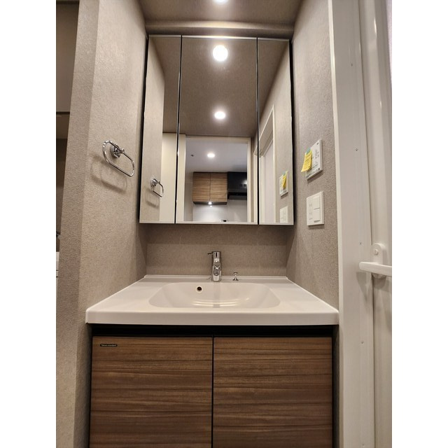 コスモグラシア三ノ輪