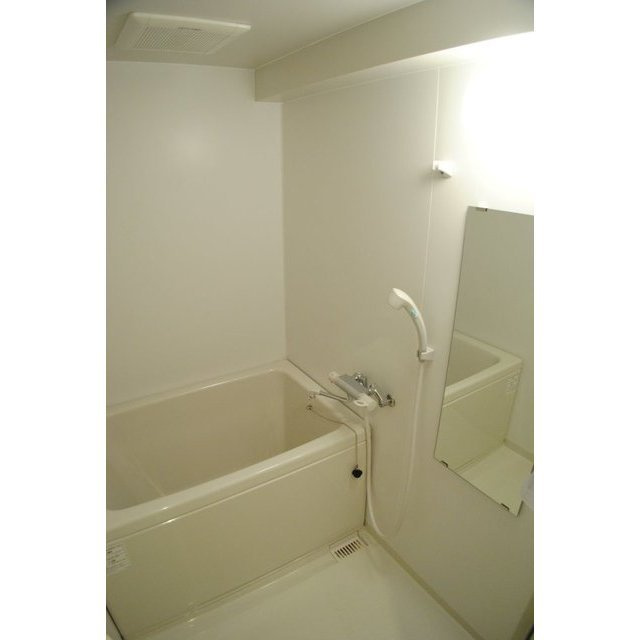 ウインズコート西中島