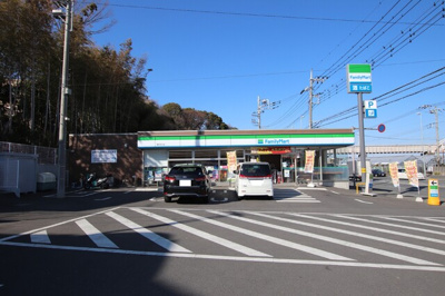 ファミリーマート 藤沢石川店まで1000ｍ
