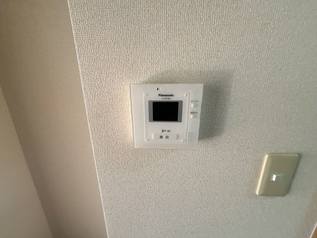 ★訪問者確認で安心インターフォン★