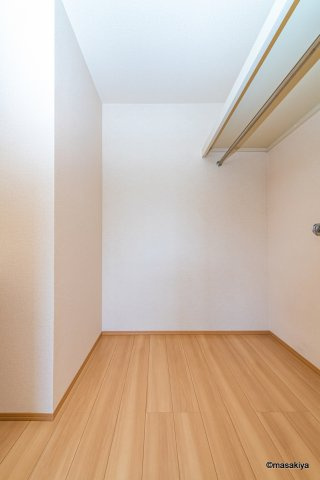 ロイヤル・ウイング　Bの収納