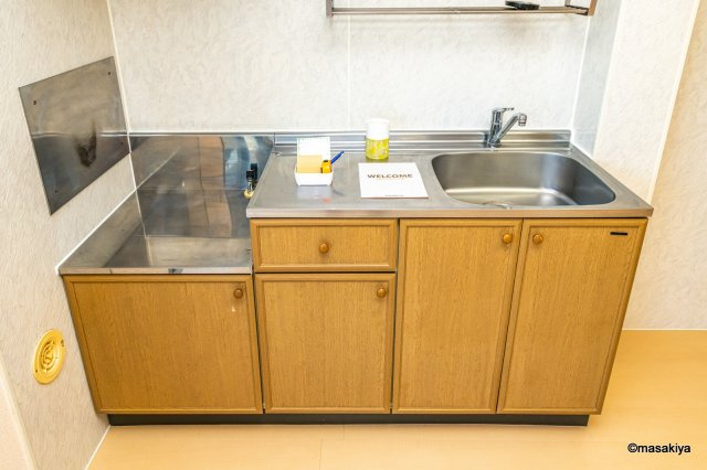 ロイヤル・ウイング　Bのキッチン