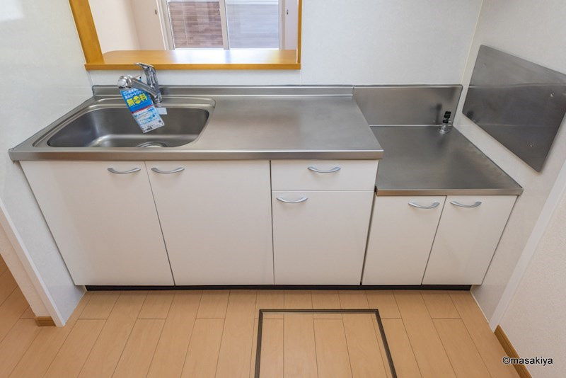 ガーデンハウス朝日山　Bのキッチン|カウンターキッチン