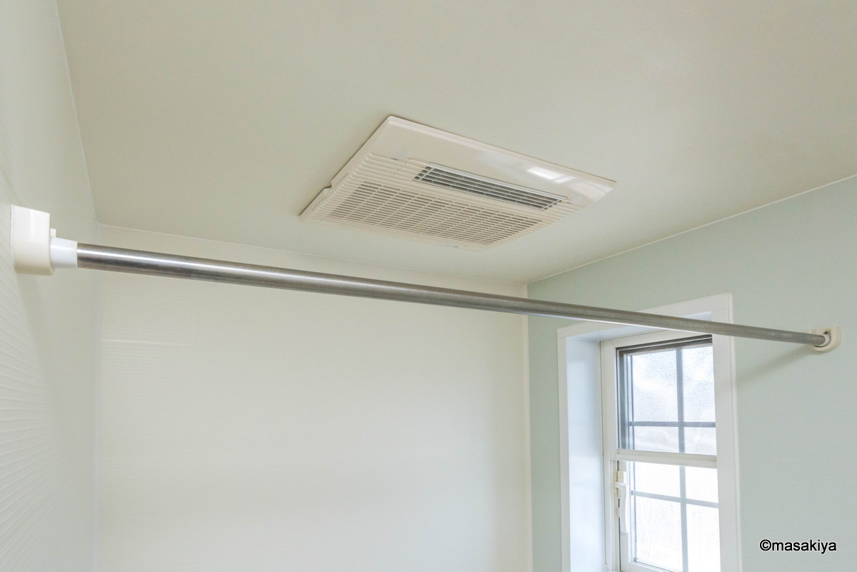 メルティー・アイⅡの設備|浴室乾燥機付きです。