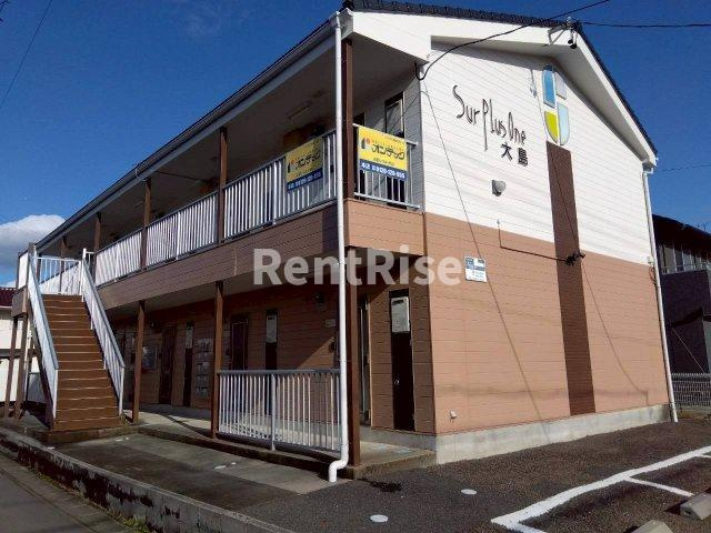 SurplusOne大島の外観