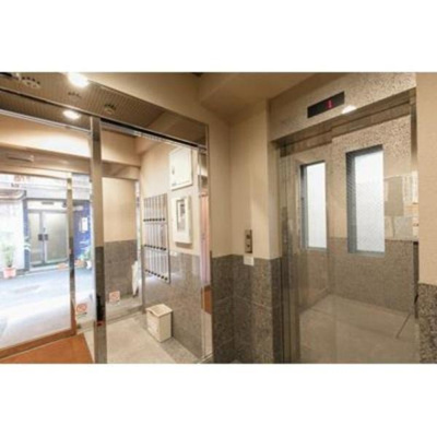 【エントランス】 | ブレコンプラザ銀座