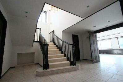 【エントランス】 | プライムスクエアシティ