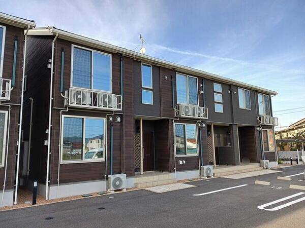 シルバーストーン２の外観