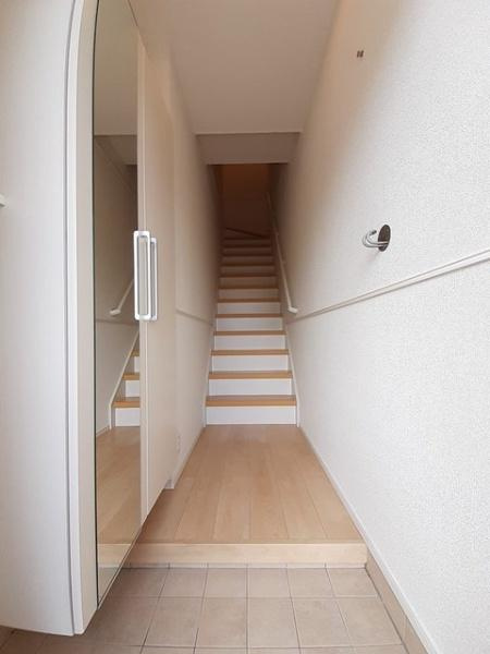 シルバーストーン２の玄関