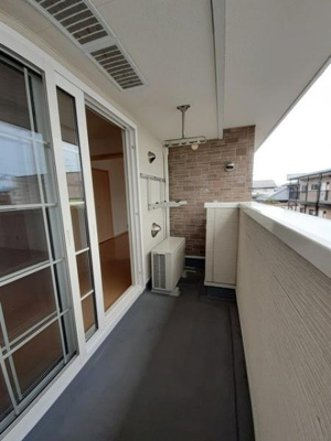 【バルコニー】 | メゾン・ド・アンジュＢ