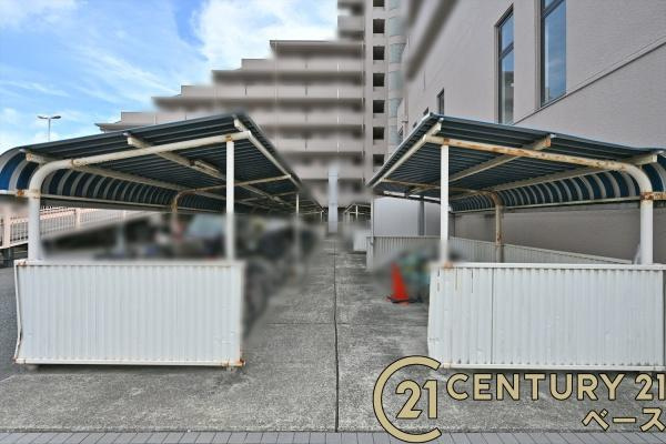 ローレルコート国分旭ヶ丘のその他共用部分|■現地撮影写真■こちらは敷地内駐輪場です！