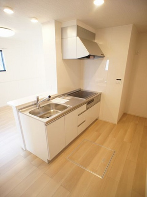 【キッチン】 | Ｎ－１Ｂ | システムキッチン3口コンロ付きです♪