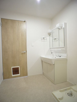 【洗面所】 | Ｎ－１Ｂ | 洗髪洗面化粧台と洗濯機置き場があります♪