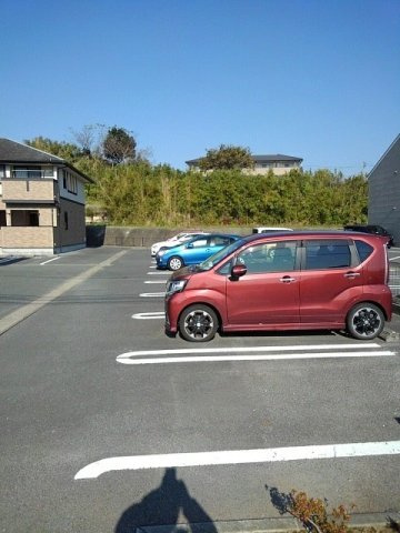 シャン　バティ－ルＢの駐車場