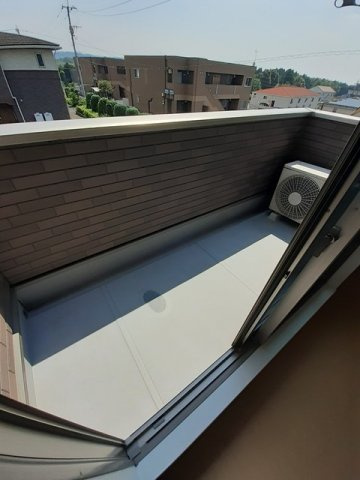 ＩＬ　ＰＲＡＴＯ　Ⅲのバルコニー