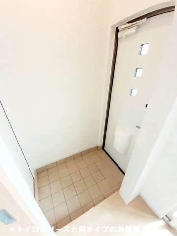 グラン　シエル　弐番館の玄関