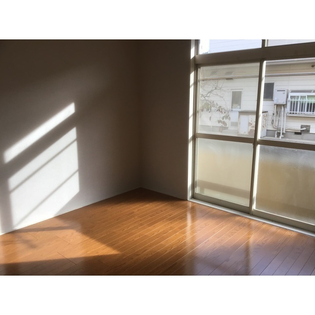 松下コーポの居間・リビング