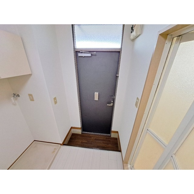 シャルマンAの玄関