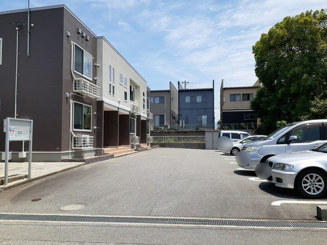 グランＭＩＫＩ　常盤台の駐車場