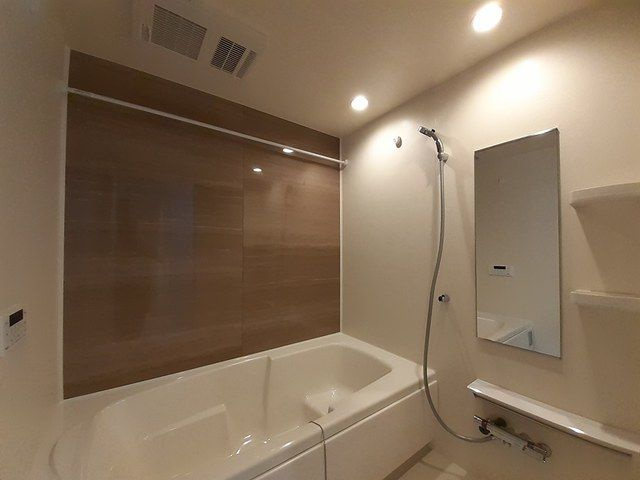 フランメゾン１８の浴室