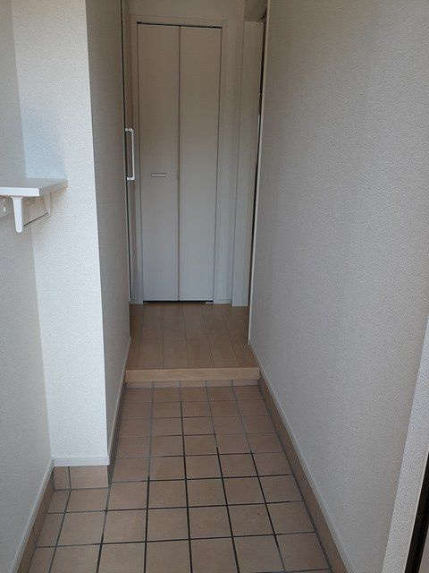 アルテシモ・ガンビーノの玄関