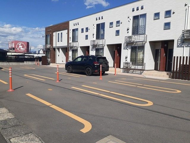 アルテシモ・ガンビーノの駐車場