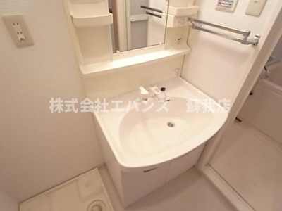 【独立洗面台】 | ブルーオーシャン | 朝の支度にも助かる、独立の洗髪洗面化粧台