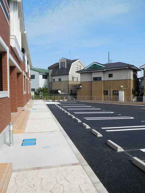 プロムナード小深田　　 刈谷市近郊の賃貸はクラスホーム刈谷店の駐車場