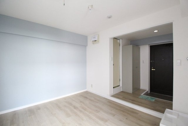 ダイホープラザ多摩川の洋室|明るい洋室です