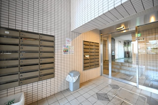 ダイホープラザ多摩川のエントランス|落ち着いたエントランスです