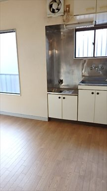 平井三松ハイムの居間・リビング|使いやすいリビングです