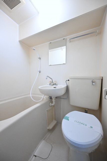 グリーンプラザ東あずまの浴室|ゆったり過ごせるお風呂です