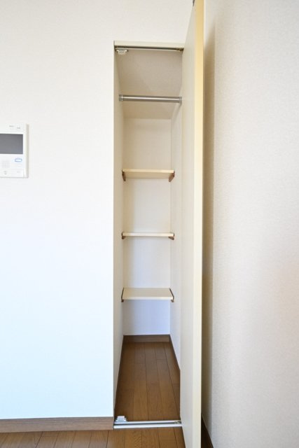 グリーンプラザ東あずまの収納|クローゼット