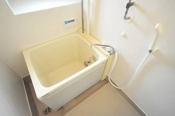 ビレッジハウス下島第二2号棟の浴室|ビレッジハウスの同一物件・同一タイプの間取りの写真です