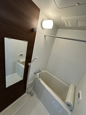 ベイルーム関内の浴室|日々の疲れを癒すお風呂付です