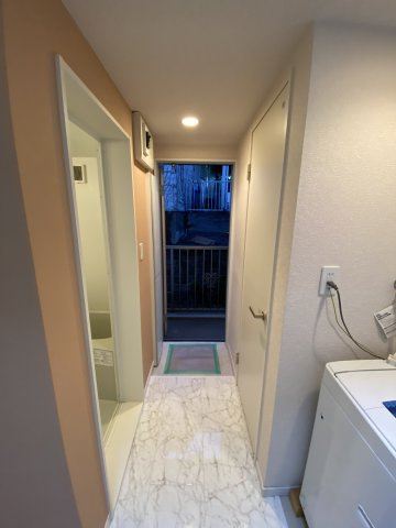 ユナイト石川町エドワードの杜の玄関|別部屋写真参考