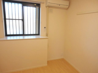 【内装】 | コルテーゼ | 洋室